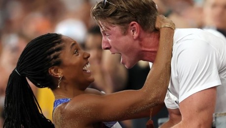 Το χρυσό ζευγάρι του στίβου