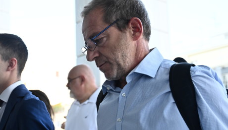 Δημήτρης Λιγνάδης: Δικάζεται Στο ΜΟΕ Για Βιασμούς Αγοριών