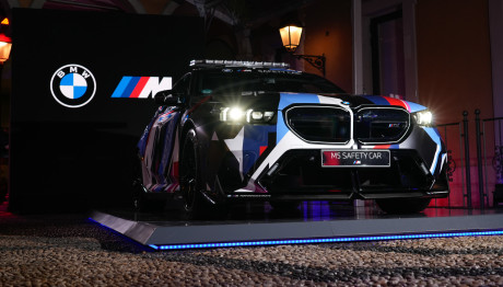 Η νέα BMW M5 MotoGP Safety Car