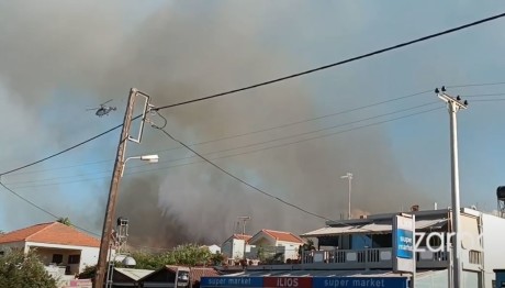 Φωτιά Τώρα Στα Χανιά - Κοντά Σε Ξενοδοχεία Στον Πλατανιά