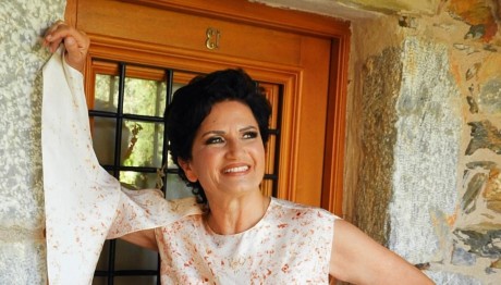 Άλκηστις Πρωτοψάλτη