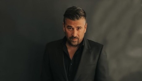 Γιάννης Αϊβάζης