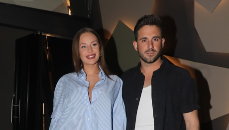 Γέννησε Η Ανδρομάχη