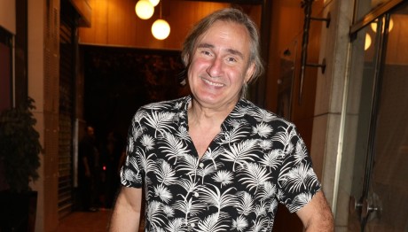 Άκης Σακελλαρίου: H καλλονή κόρη του τον απόλαυσε στις «Ικέτιδες»