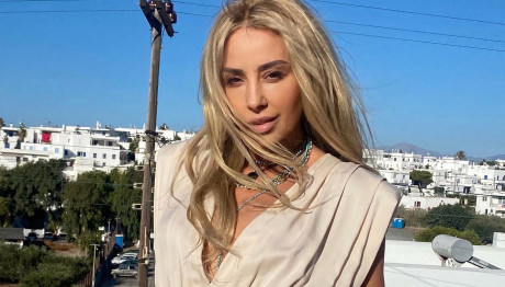 Γωγώ Μαστροκώστα