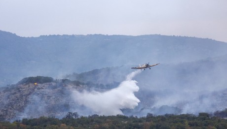 Φωτιά Τώρα Στη Ρόδο - Σηκώθηκαν Εναέρια Μέσα