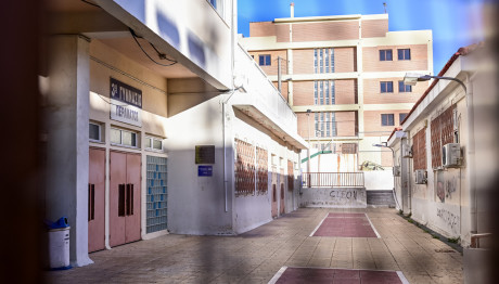 Πάτρα: Αποβολή Μαθητή Για Χρήση Κινητού Τηλεφώνου