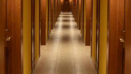 Αθήνα: 24χρονη Κατήγγειλε Τουρίστα Για Βιασμό Σε Ξενοδοχείο