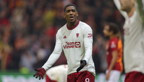 Τι συμβαίνει Στον Γάμο Του Μαρσιάλ