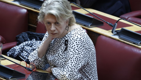 Σάλος Με Ανάρτηση Της Έλενας Ακρίτα