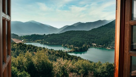 Λίμνες Για Μονοήμερη Εκδρομή
