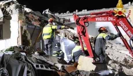 Ιταλία: Κατέρρευσε Κτίριο - Ξεκληρίστηκε Οικογένεια