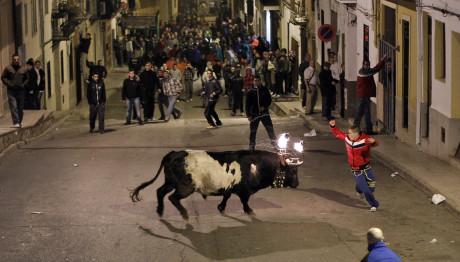 Ισπανία: Ταυροδρομία Με Τρεις Νεκρούς Και 3χρονη Τραματία