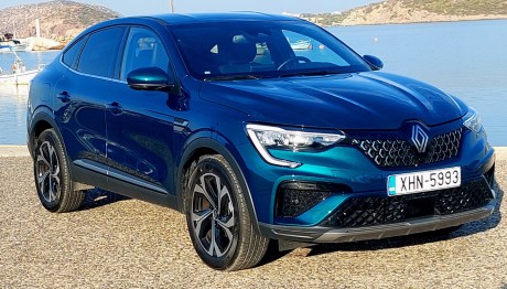 Test drive: Ανανεωμένο Renault Arkana 1.3 TCe 140 PS EDC7
