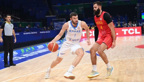 Νίκος Ρογκαβόπουλος