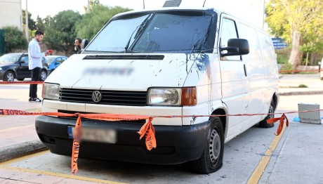 Λαύριο: Ληστεία Σε Χρηματαποστολή - Έκλεψαν 1.000.000 Ευρώ