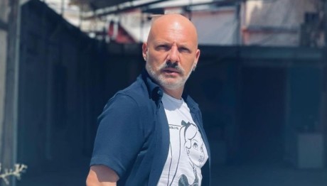 Νίκος Μουτσινάς