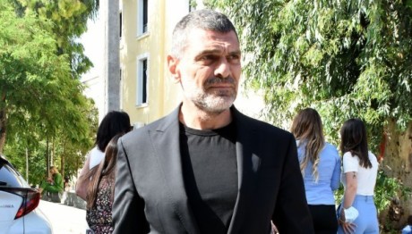 Τόνυ Μαυρίδης