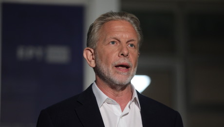 Εκλογές ΠΑΣΟΚ: Το Βιογραφικό Του Παύλου Γερουλάνου