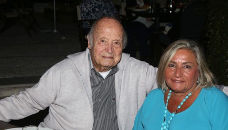 Το «τελευταίο αντίο» στον σπουδαίο Μίμη Πλέσσα - Η ανάρτηση της συζύγου του