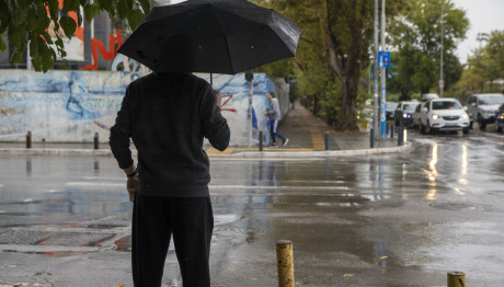 Άστατος Ο Καιρός: Βροχές Και Ζέστη Με 31 Βαθμούς Κελσίου