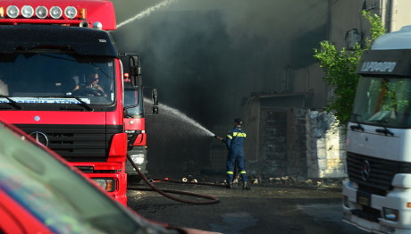 Αθήνας: Νεκρός Άνδρας Από Φωτιά Σε Διαμέρισμα