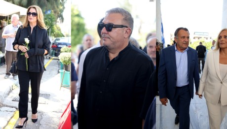 Κηδεία Μίμη Πλέσσα