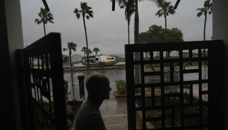 Τυφώνας Μίλτον: Βρέθηκαν Οι Πρώτοι Νεκροί -Μεγάλη Καταστροφή