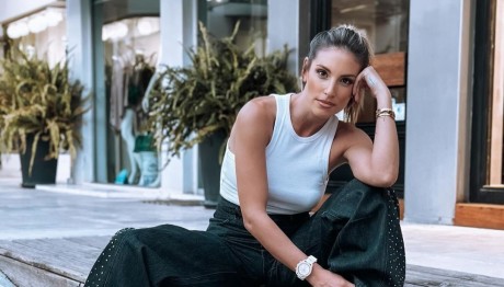 Αθηνά Οικονομάκου