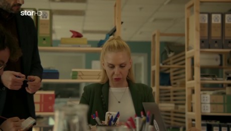 IQ160: Ο Καψάλης Κατακλύζει Με Μηνύματα Τη Σοφία