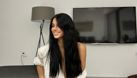 Άννα Μπεζάν