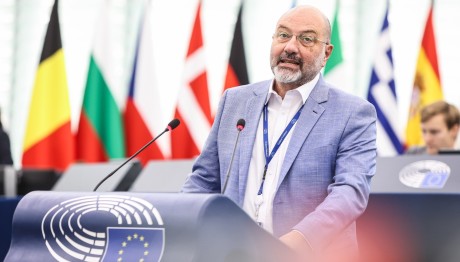 Σάκης Αρναούτογλου Ευρωβουλή