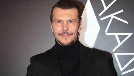 Ιωάννης Παπαζήσης
