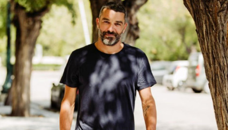 Λαγούτης: Ο 18χρονος Γιος Του Τον Καμάρωσε Επί Σκηνής