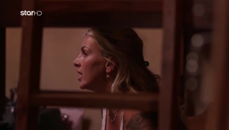 Φάρμα: «Επίθεση» Στην Καλλιόπη Για Το Κέρασμα Στη Λαρού