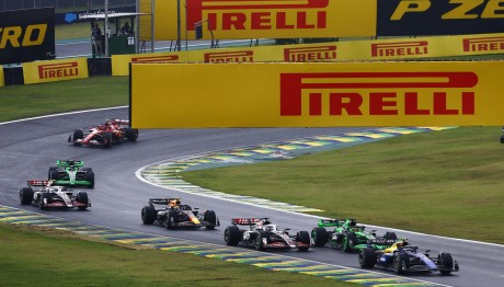 Ο Max Verstappen στην κορυφή