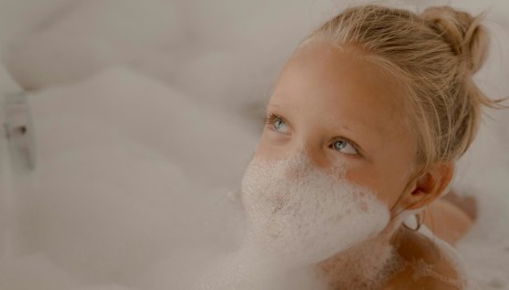 Εννιάχρονη Πέθανε Στην Μπανιέρα Του Σπιτιού Της