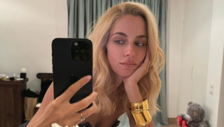 Δούκισσα Νομικού: Στόλισε Το Χριστουγεννιάτικο Δέντρο Της!