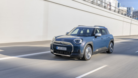 MINI Aceman SE: Τώρα και σε πιο φινετσάτο χρώμα