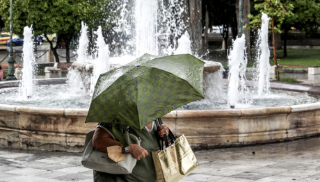 Καιρός: Έρχονται Βροχές Και Λίγα Χιόνια