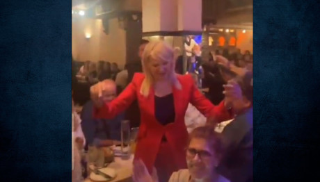 ΣΥΡΙΖΑ: Το Ζεϊμπέκικο Της Τζάκρη