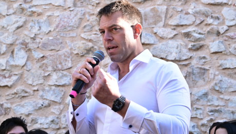 ΣΥΡΙΖΑ: Στη Δικαιοσύνη Για Τις Offshore Κασσελάκη