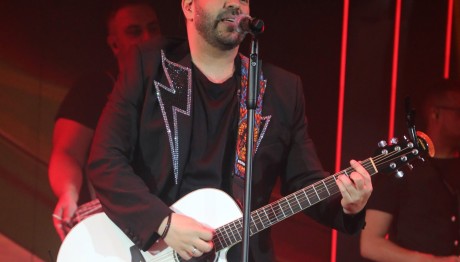 Νίκος Απέργης