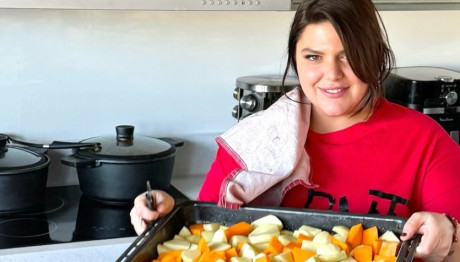 Δανάη Μπάρκα: Μάς Δείχνει Την Κουζίνα Του Σπιτιού Της