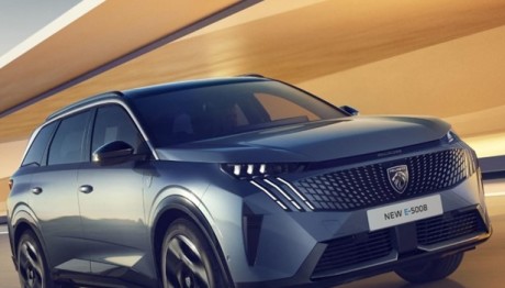 Peugeot E-5008: Νικητής στην κατηγορία «Οικογενειακό Αυτοκίνητο»