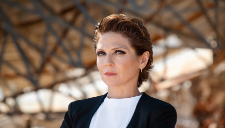 To «Aπόρρητο» στο Τζένη Καρέζη