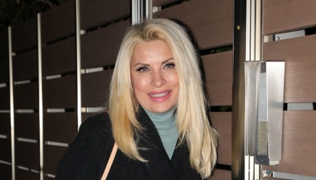 Μενεγάκη: Tα Tips Για Λαμπερή Επιδερμίδα