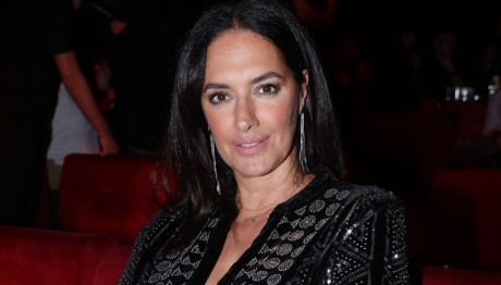 Νόνη Δούνια: Βραδινή έξοδος με τον κούκλο γιο της, Στάθη