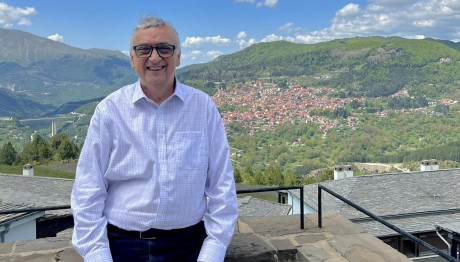 Δημήτρης Σούρας: Τι Είναι Ο Χρυσίζων Σταφυλόκοκκος