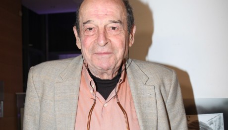 Μανούσος Μανουσάκης